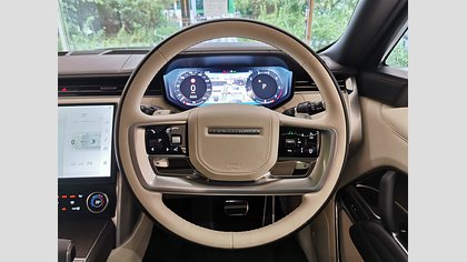 Range Rover 16