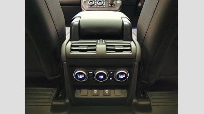 Defender 110 26