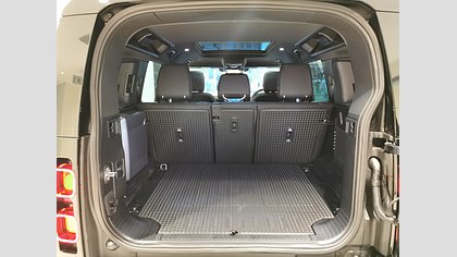 Defender 110 14