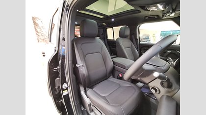 Defender 110 16
