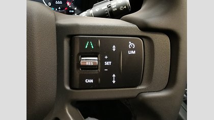Defender 110 21