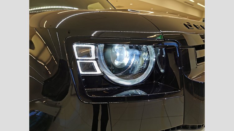 2025 認定中古車 Land Rover Defender 110 サントリーニブラック D350 ディーゼルマイルドハイブリッド S