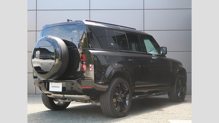 2024 認定中古車 Land Rover Defender 110 サントリーニブラック D300 AWD（AT） X-DYNAMIC HSE