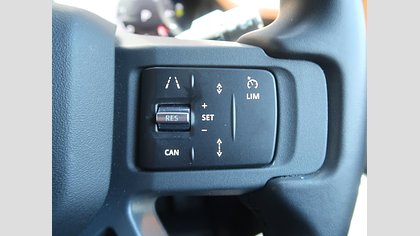 Defender 110 21