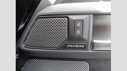 Defender 110 47