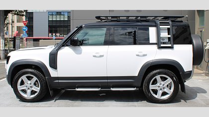 Defender 110 3
