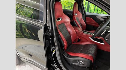 F-Pace 14