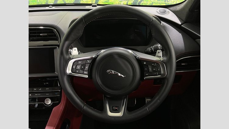 2019 認定中古車 Jaguar F-Pace Santorini Black 5L AJ133G2 P8 S/C SV SVR
