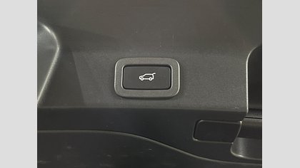 F-Pace 22