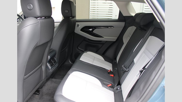 2024 認定中古車 Land Rover Range Rover Evoque トライベッカブルー D200マイルドハイブリッド（ディーゼル） Standard Wheelbase DYNAMIC SE