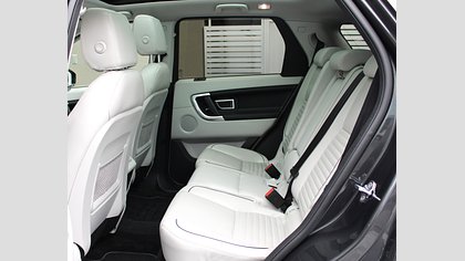 Discovery Sport 8