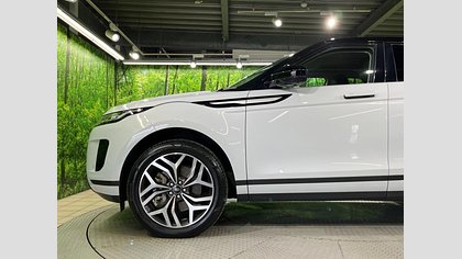Range Rover Evoque 26