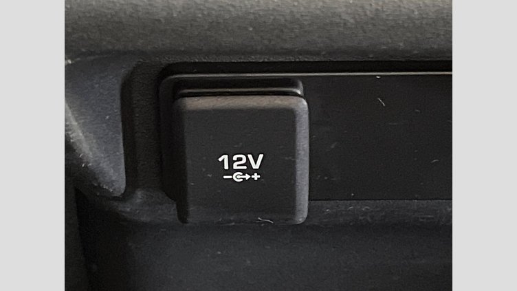 2020 認定中古車 Land Rover Range Rover Evoque Yulong White 2.0 litre i4P​ S