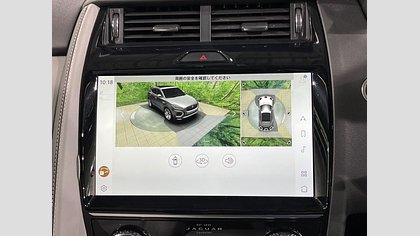 E-Pace 44