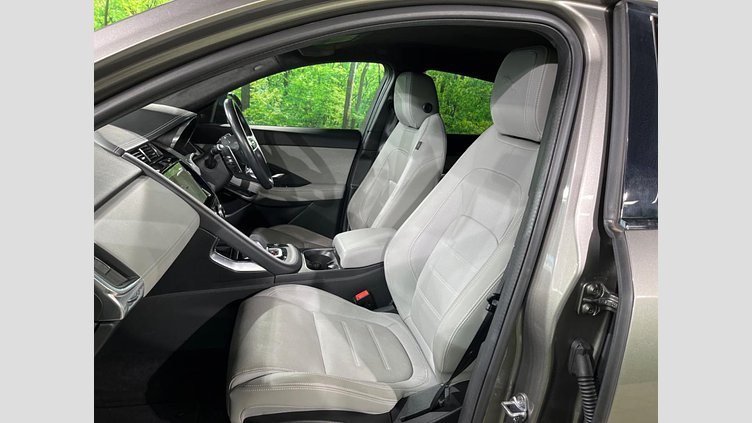 2021 認定中古車 Jaguar E-Pace シリコンシルバー P250 AWD（オートマチック） R-DYNAMIC HSE