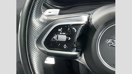 E-Pace 34