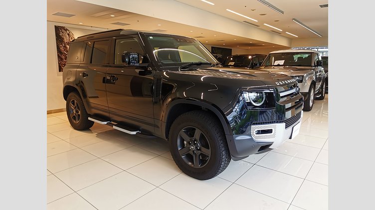 2023 認定中古車 Land Rover Defender 110 サントリーニブラック P300 AWD（AT） スタンダード
