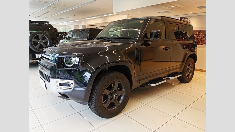 2023 認定中古車 Land Rover Defender 110 サントリーニブラック P300 AWD（AT） スタンダード