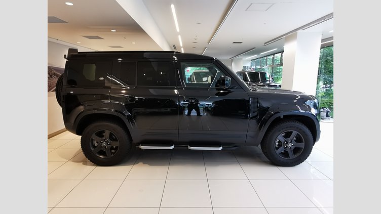2023 認定中古車 Land Rover Defender 110 サントリーニブラック P300 AWD（AT） スタンダード