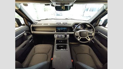 Defender 110 3