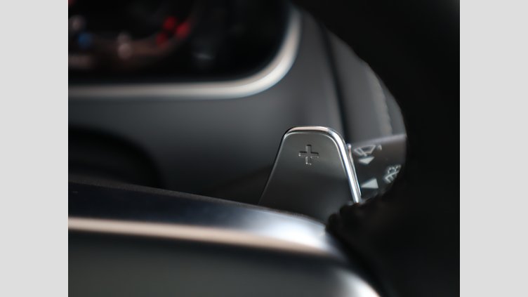 2020 認定中古車 Jaguar F-Type カルパチアングレイ P380 オートマチック 後輪駆動 F-TYPEクーペ R-DYNAMIC