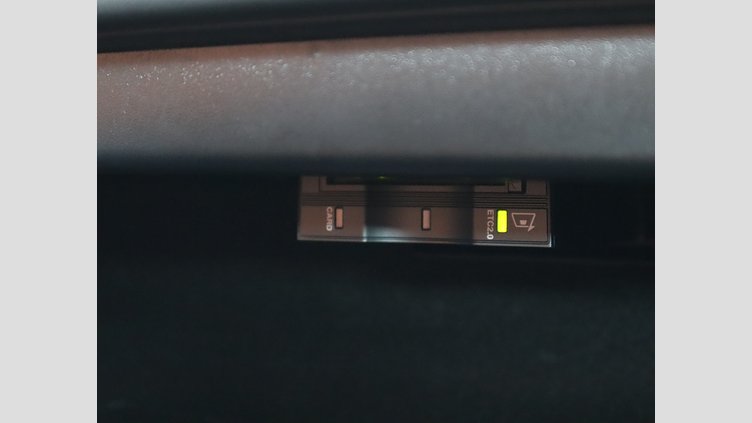 2020 認定中古車 Jaguar F-Type カルパチアングレイ P380 オートマチック 後輪駆動 F-TYPEクーペ R-DYNAMIC