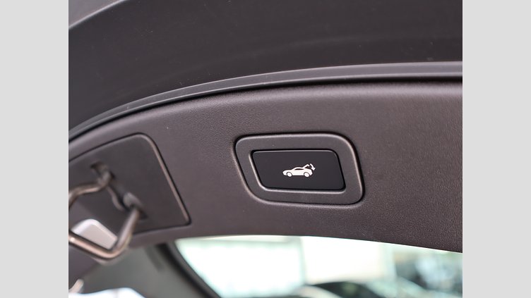 2020 認定中古車 Jaguar F-Type カルパチアングレイ P380 オートマチック 後輪駆動 F-TYPEクーペ R-DYNAMIC