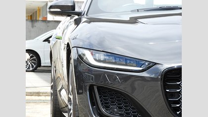 F-Type 8