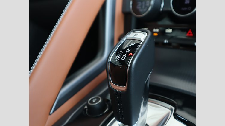 2020 認定中古車 Jaguar F-Type カルパチアングレイ P380 オートマチック 後輪駆動 F-TYPEクーペ R-DYNAMIC