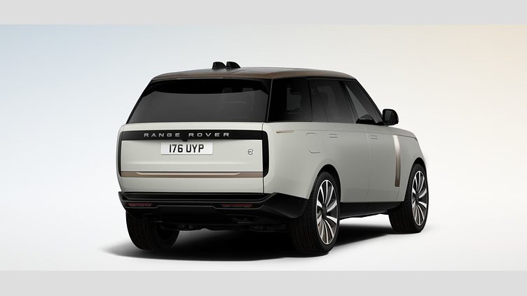 2026 Nou Land Rover Range Rover Icy White - Satin finish 4.4 V8  615CP AWD Auto MHEV SV LWB