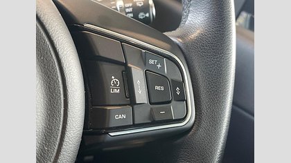 E-Pace 25