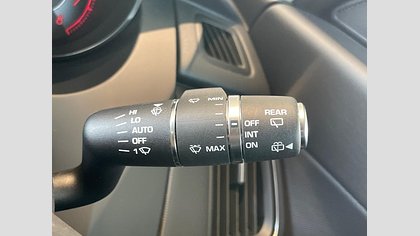 E-Pace 27