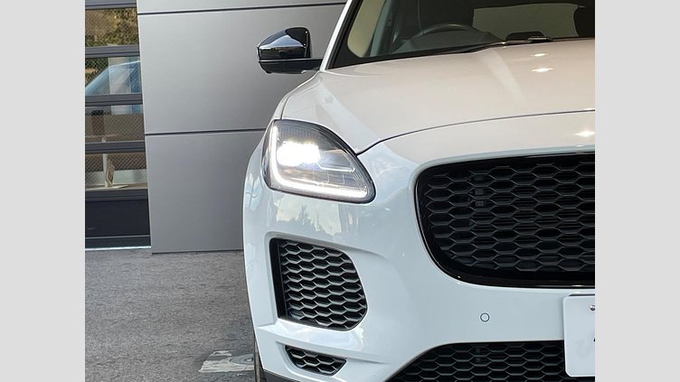 2019 認定中古車 Jaguar E-Pace フジホワイト P200 オートマチック全輪駆動 ベースグレード