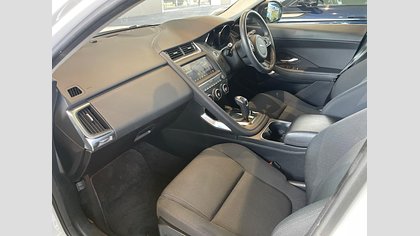 E-Pace 4