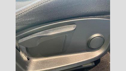 E-Pace 48