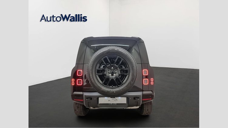 2025 Nova vozila Land Rover Defender 90 Santorini crna D200 AWD AUTOMATIC AWD X-DYNAMIC