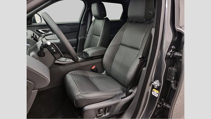 Range Rover Velar 6