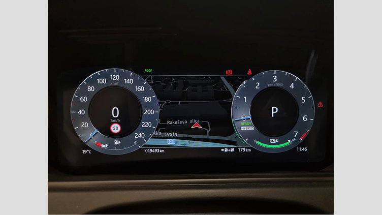 2023 Rabljena vozila Land Rover Range Rover Velar Fuji bela P404e AWD AUTOMATIC PHEV DYNAMIC SE 