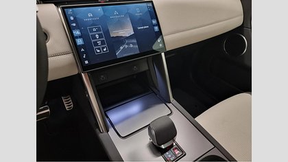 Discovery Sport 10