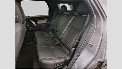 Discovery Sport 8