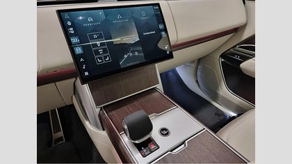 Range Rover 10