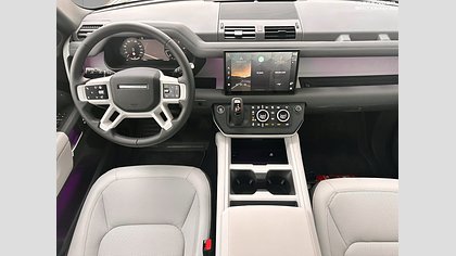 Defender 90 6