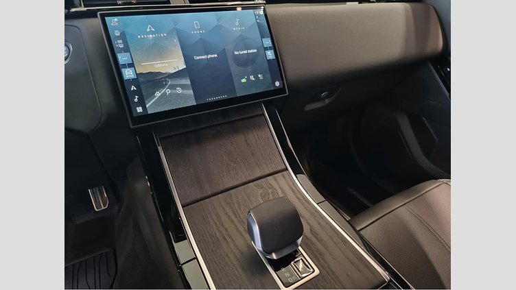 2026 Nova vozila Land Rover Range Rover Velar Santorini Black P400 AWD AUTOMATIC MHEV BELGRAVIA