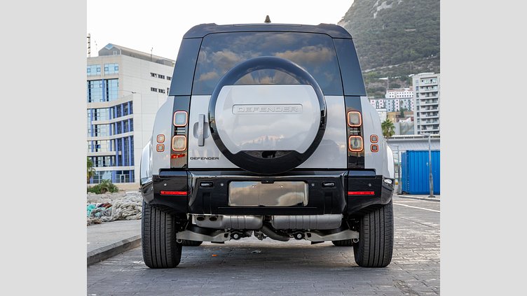 2026 New Land Rover Defender 110 Borasco Grey AWD 3.0 X-Dynamic SE 200PS 