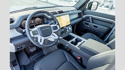 Defender 110 8