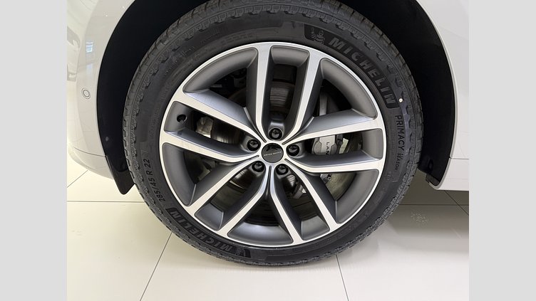 2025 Ny Land Rover Range Rover Sport Borasco Grey P460e Bensin Plug-in Hybrid Kort hjulbas (SWB) Dynamic SE