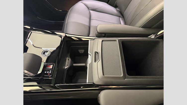 2025 Ny Land Rover Range Rover Sport Borasco Grey P460e Bensin Plug-in Hybrid Kort hjulbas (SWB) SE