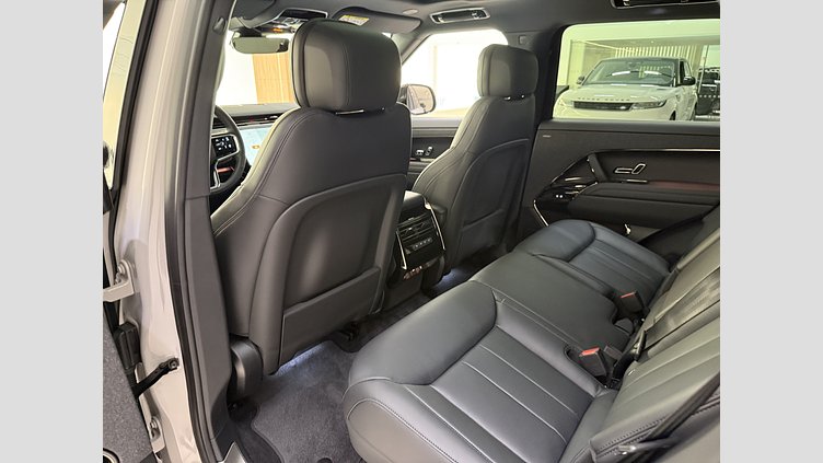 2025 Ny Land Rover Range Rover Sport Borasco Grey P460e Bensin Plug-in Hybrid Kort hjulbas (SWB) SE