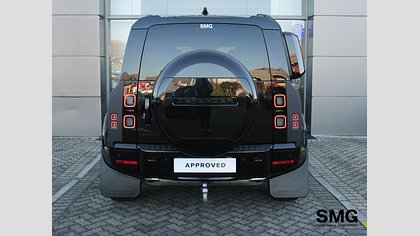 Defender 110 4