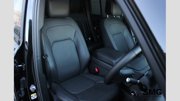 2026 Approved Land Rover Defender 110 Santorini Black AWD D350 HSE 